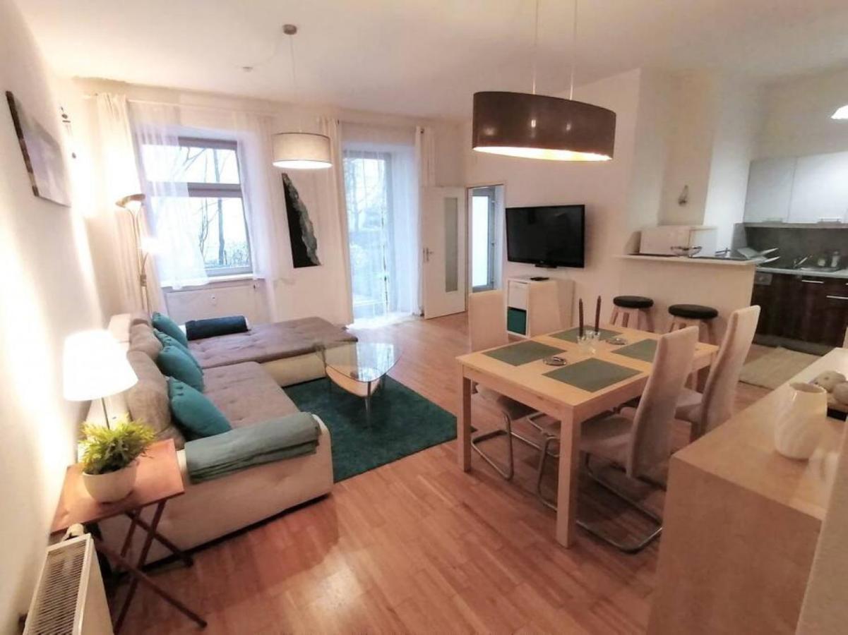Nd Exquisites Wundervolles Ruhiges Terrassenapartment Mit Garage Apartamento Viena